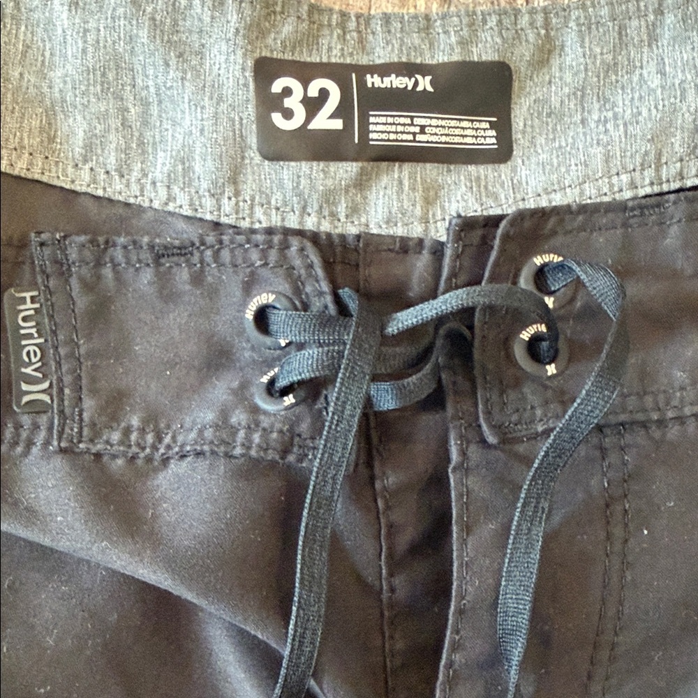 Hurley Men's Classic Black Board Shorts - Picture 2 of 5